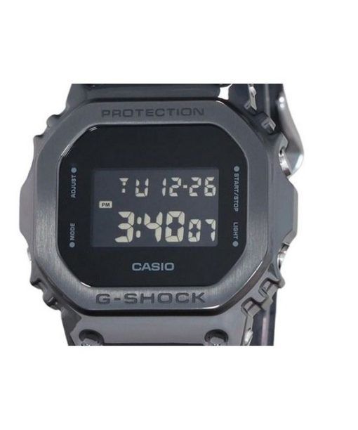 カシオ G-Shock デジタル メタルベゼル 樹脂ストラップ クォーツ GM-5600UB-1 200M メンズ腕時計