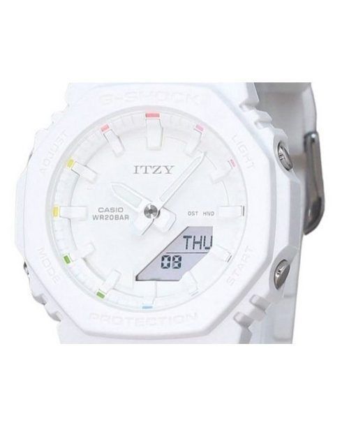 カシオ G-Shock アナログ デジタル ITZY コラボレーション ホワイト ダイヤル クォーツ GMA-P2100IT-7A 200M レディース 腕時計