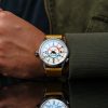 AVI-8 フライボーイ ウィングマン ワールドタイマー GMT 自動巻き サンドグリーン ストラップ クリーム ダイヤル AV-4120-02 メンズ腕時計 予備ストラップ付き